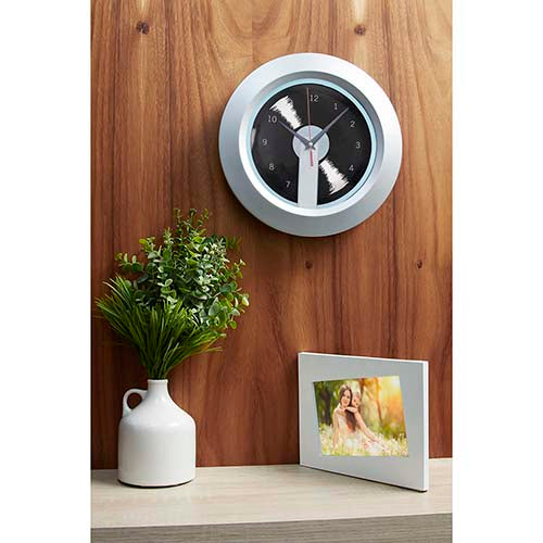 LONDON CLOCK