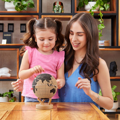PHILEAS GLOBE