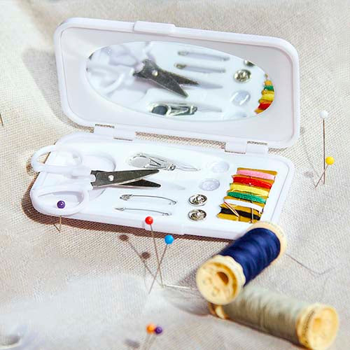 BELLAMY SEWING KIT WITH MIRROR